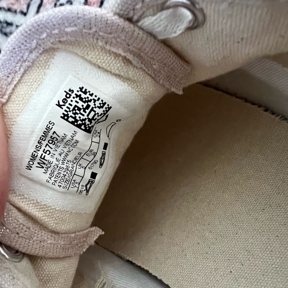 KEDS pale pink sparkle champion metallic sneakers size 7.5 ladies casual shoe - Picture 8 of 8